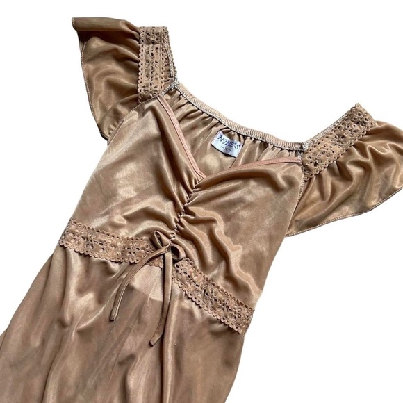 SOLD - Picture 4 of 4